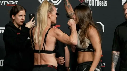 Holly Holm OnlyFans Leaked Free Thumbnail Picture - #IKn6qnuG6x