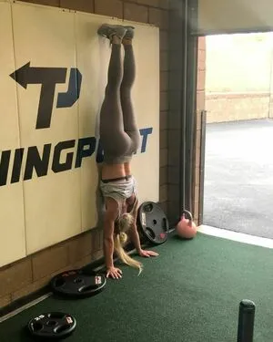 Holly Holm OnlyFans Leaked Free Thumbnail Picture - #IogHk4WFQX