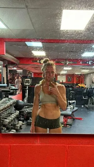 Holly Holm OnlyFans Leaked Free Thumbnail Picture - #NnwlDg808x