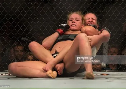 Holly Holm OnlyFans Leaked Free Thumbnail Picture - #PvtSK2CWM1