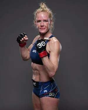 Holly Holm OnlyFans Leaked Free Thumbnail Picture - #WUXVKDTV8m