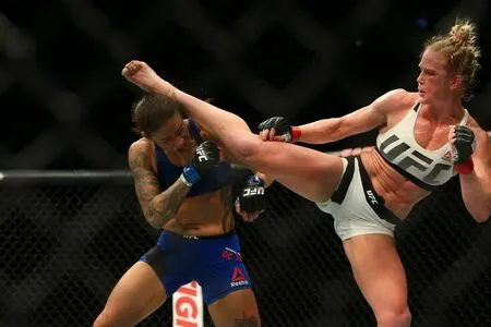 Holly Holm OnlyFans Leaked Free Thumbnail Picture - #WxLuO4gm7r
