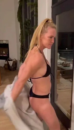 Holly Holm OnlyFans Leaked Free Thumbnail Picture - #YleJK0oq5r