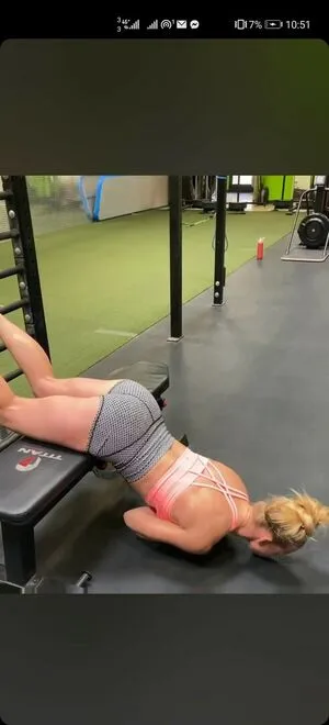 Holly Holm OnlyFans Leaked Free Thumbnail Picture - #bSNjFpIVH2