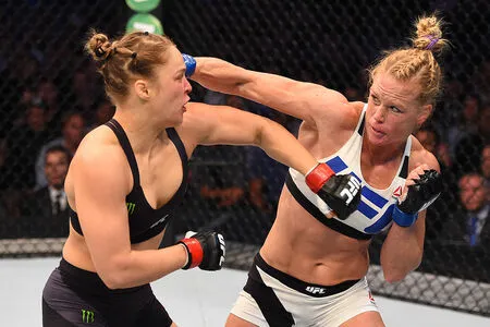 Holly Holm OnlyFans Leaked Free Thumbnail Picture - #fZ9AG0SoNi