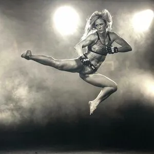 Holly Holm OnlyFans Leaked Free Thumbnail Picture - #i14HrVYCoV
