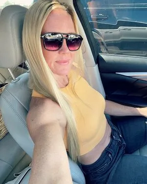 Holly Holm OnlyFans Leaked Free Thumbnail Picture - #if2TU9jMyc