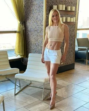 Holly Holm OnlyFans Leaked Free Thumbnail Picture - #oHLIs8MIwP