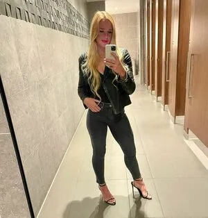 Holly Holm OnlyFans Leaked Free Thumbnail Picture - #vbCM0pMAHk