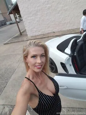 Holly Hotwife OnlyFans Leaked Free Thumbnail Picture - #FGj4yhSbJU