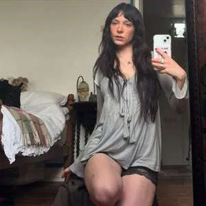 Holly Humberstone OnlyFans Leaked Free Thumbnail Picture - #B2zoUGMEx0