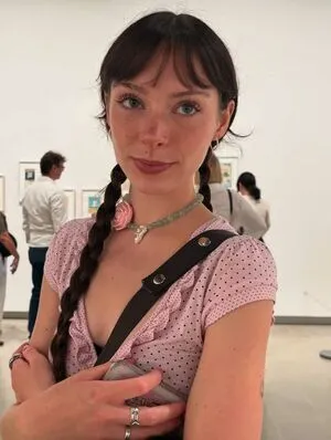 Holly Humberstone OnlyFans Leaked Free Thumbnail Picture - #CpQ4UwCWun