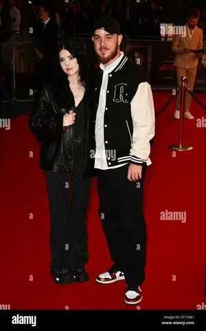 Holly Laing OnlyFans Leaked Free Thumbnail Picture - #wwhi16nF2i