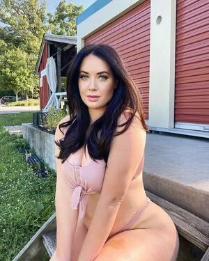 Holly Luyah OnlyFans Leaked Free Thumbnail Picture - #51AiW4ZblK
