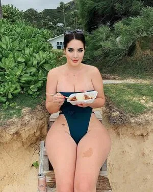 Holly Luyah OnlyFans Leaked Free Thumbnail Picture - #bkVSTgpFez