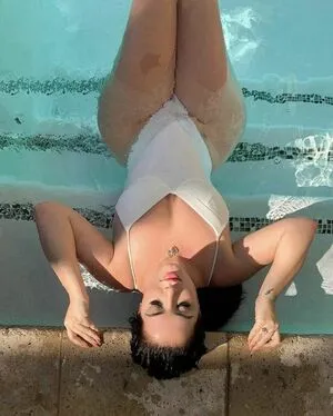 Holly Luyah OnlyFans Leaked Free Thumbnail Picture - #nJcezue0QU