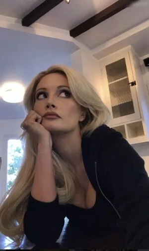 Holly Madison OnlyFans Leaked Free Thumbnail Picture - #XQIN58hXaG