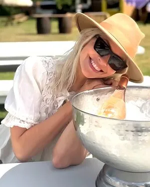 Holly Willoughby OnlyFans Leaked Free Thumbnail Picture - #2tjD9CvUXN
