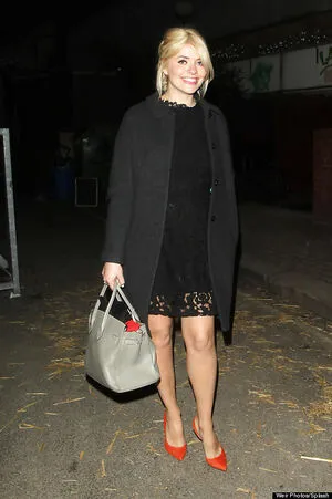 Holly Willoughby OnlyFans Leaked Free Thumbnail Picture - #5Je8V0Jqcd