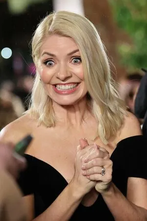 Holly Willoughby OnlyFans Leaked Free Thumbnail Picture - #5JgFxIjTmz
