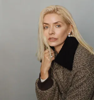 Holly Willoughby OnlyFans Leaked Free Thumbnail Picture - #60TfRYwmL5