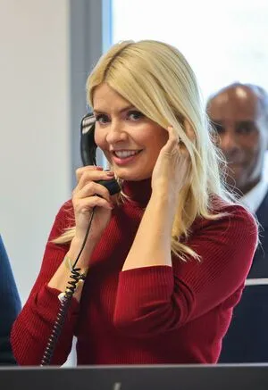 Holly Willoughby OnlyFans Leaked Free Thumbnail Picture - #8PFO7wViPH