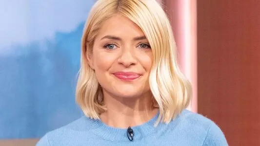 Holly Willoughby OnlyFans Leaked Free Thumbnail Picture - #9HiALH0oo5