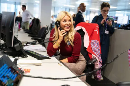 Holly Willoughby OnlyFans Leaked Free Thumbnail Picture - #CKeo5upJJ7