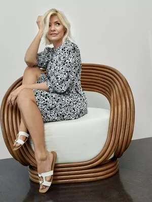 Holly Willoughby OnlyFans Leaked Free Thumbnail Picture - #DtEpRiDXuZ