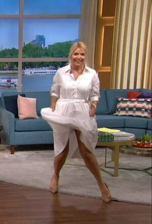 Holly Willoughby OnlyFans Leaked Free Thumbnail Picture - #H80HlMAFsz