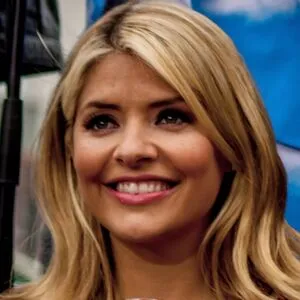 Holly Willoughby OnlyFans Leaked Free Thumbnail Picture - #J4O5TIAsc5