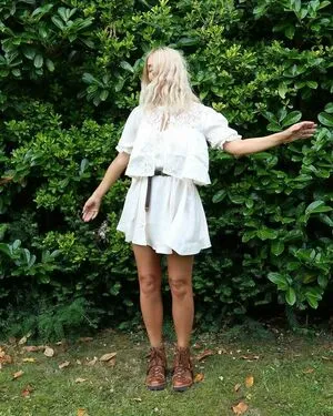 Holly Willoughby OnlyFans Leaked Free Thumbnail Picture - #T6ewuPqRO7