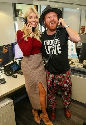 Holly Willoughby OnlyFans Leaked Free Thumbnail Picture - #YSpqzDmM0X