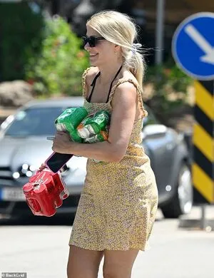 Holly Willoughby OnlyFans Leaked Free Thumbnail Picture - #aTqFIJ3DN6