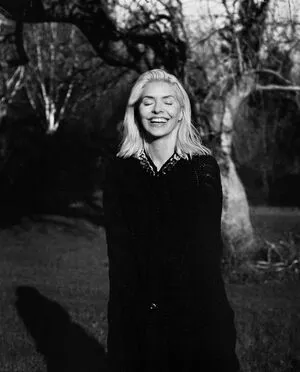 Holly Willoughby OnlyFans Leaked Free Thumbnail Picture - #jfl3sgNs3T