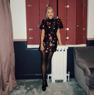 Holly Willoughby OnlyFans Leaked Free Thumbnail Picture - #xcfEDHzChK