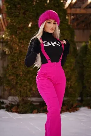 Holly Wolf OnlyFans Leaked Free Thumbnail Picture - #07x9Xo7Bn3