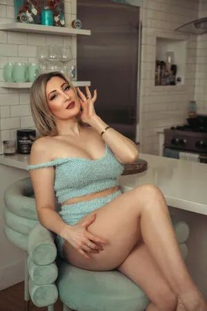 Holly Wolf OnlyFans Leaked Free Thumbnail Picture - #IxpBDhTZ5y