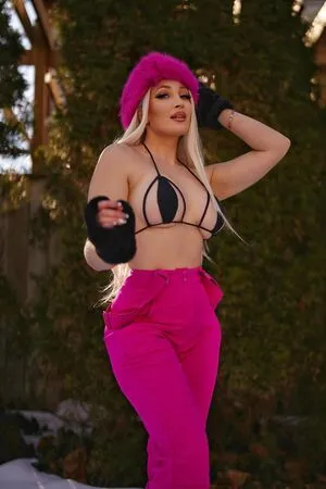 Holly Wolf OnlyFans Leaked Free Thumbnail Picture - #O35Rh22CNO