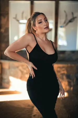 Holly Wolf OnlyFans Leaked Free Thumbnail Picture - #UUzE6LBBsj