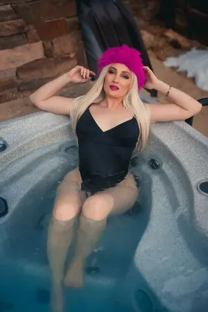 Holly Wolf OnlyFans Leaked Free Thumbnail Picture - #aoVQlxhgVu