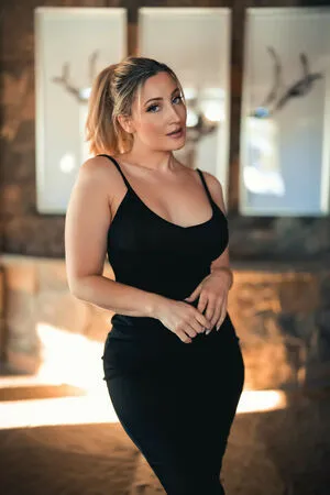 Holly Wolf OnlyFans Leaked Free Thumbnail Picture - #e9w1TaDhEK