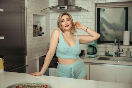 Holly Wolf OnlyFans Leaked Free Thumbnail Picture - #m8X9GWCbBU