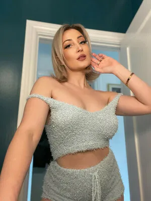 Holly Wolf OnlyFans Leaked Free Thumbnail Picture - #n2WHnhvAwz