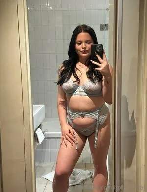 Holly X Star OnlyFans Leaked Free Thumbnail Picture - #9RB1n0shhp