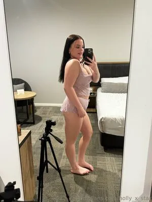 Holly X Star OnlyFans Leaked Free Thumbnail Picture - #dGNqCHBbLy