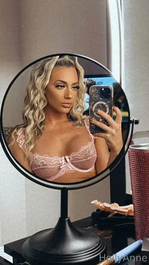 Holly38anne OnlyFans Leaked Free Thumbnail Picture - #WbArmcbfXI