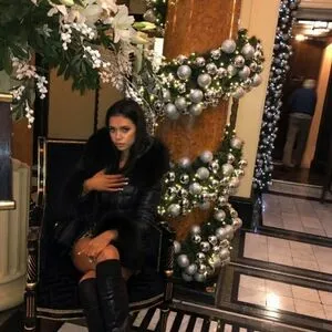 Hollyasminee OnlyFans Leaked Free Thumbnail Picture - #3hcali3vrN