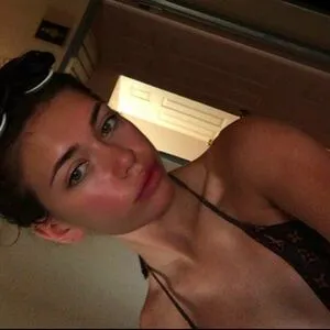 Hollyasminee OnlyFans Leaked Free Thumbnail Picture - #QU77ITwLMT