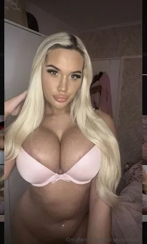 Hollyauroraxox OnlyFans Leaked Free Thumbnail Picture - #MLCtTWCXMT